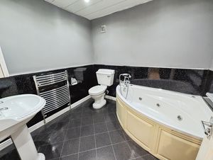 Photo 1- click for photo gallery